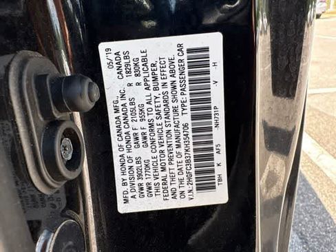 Used 2019 Honda Civic EX image 25