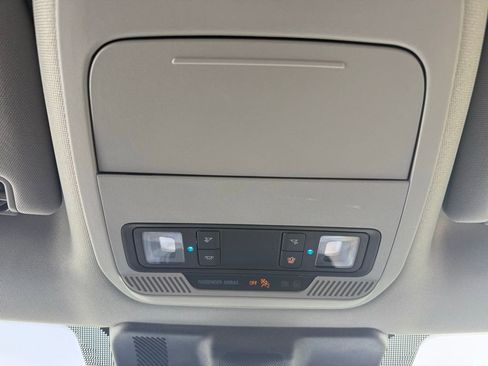 Used 2024 Ford F150 XLT image 43