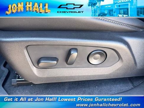 New 2025 Chevrolet Colorado LT w/ LT Convenience Package image 18