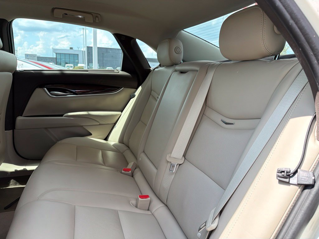 Used 2014 Cadillac XTS Premium FWD image 17