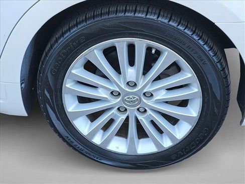 Used 2014 Toyota Avalon XLE Premium FWD image 28