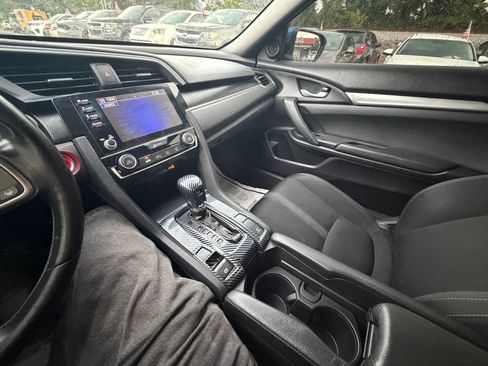 Used 2019 Honda Civic Sport image 13