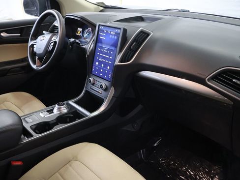 Used 2022 Ford Edge SE AWD/4WD image 10