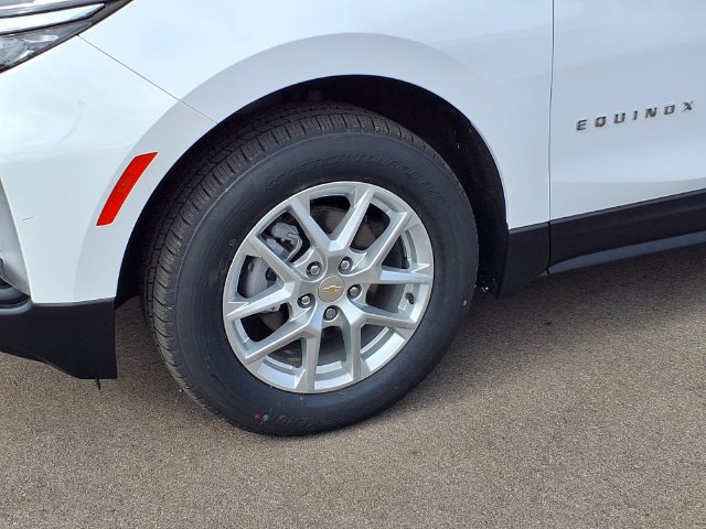 Used 2024 Chevrolet Equinox LT w/ LPO, Floor Liner Package FWD image 27