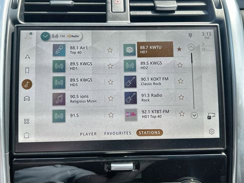 Certified 2025 Land Rover Discovery Metropolitan Edition image 24