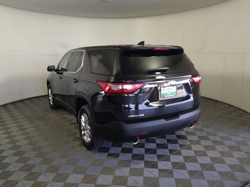 Used 2019 Chevrolet Traverse LS FWD image 6