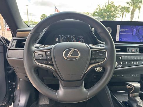 Used 2024 Lexus ES 350 w/ Premium Package FWD image 27