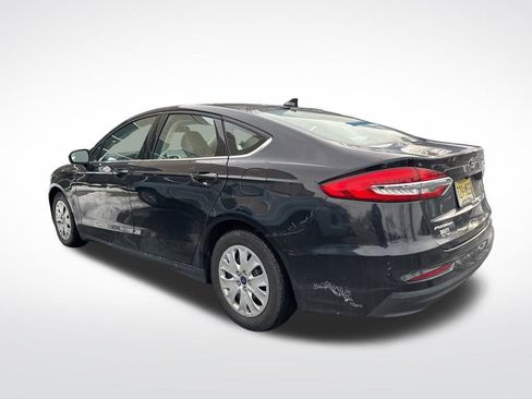 Used 2020 Ford Fusion S image 4