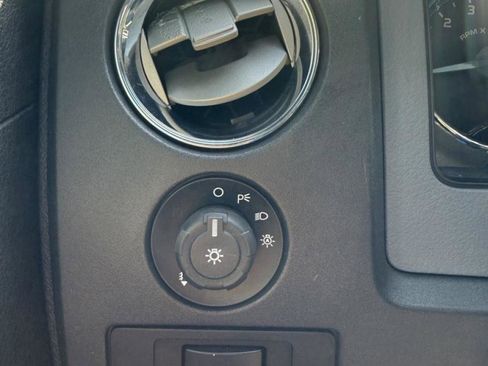 Used 2014 Ford F150 XLT w/ Equipment Group 302A Luxury image 31