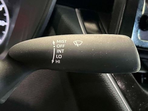 Used 2025 Toyota Corolla LE FWD image 24