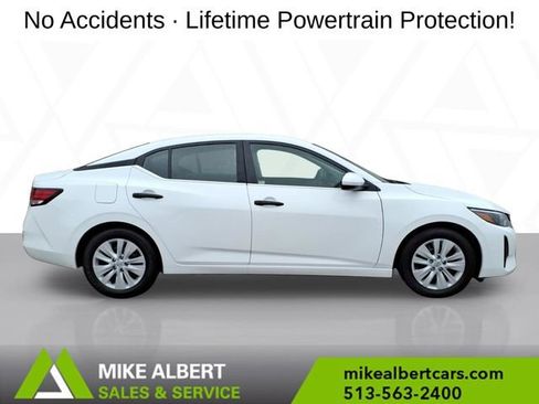 Used 2024 Nissan Sentra S FWD image 8