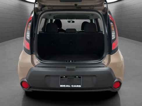Used 2016 Kia Soul FWD image 18