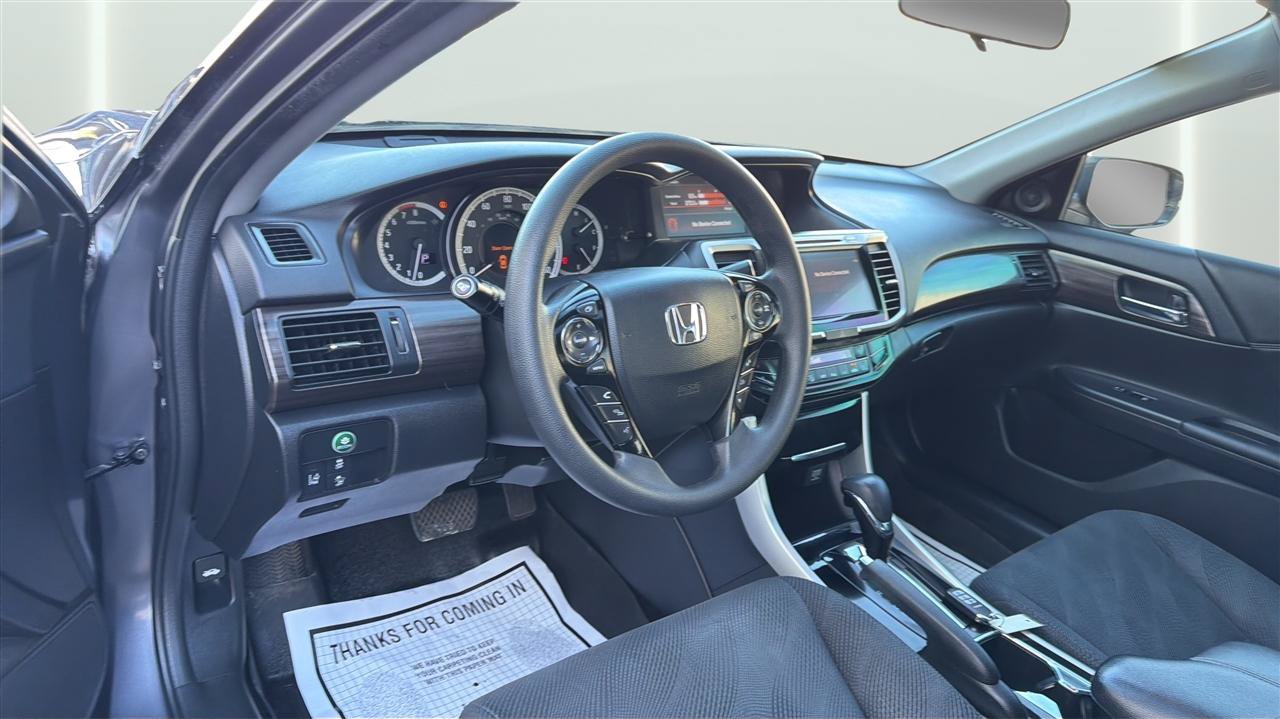 Used 2016 Honda Accord EX image 17