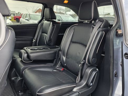 Used 2024 Honda Odyssey Elite image 32