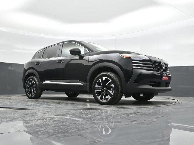 Used 2025 Nissan Kicks SV AWD/4WD image 31