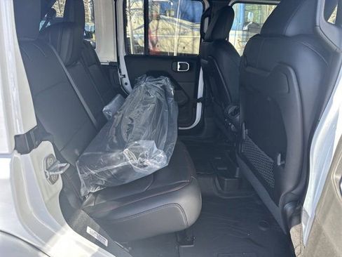 New 2026 Jeep Wrangler Unlimited Rubicon w/ Safety Group image 17