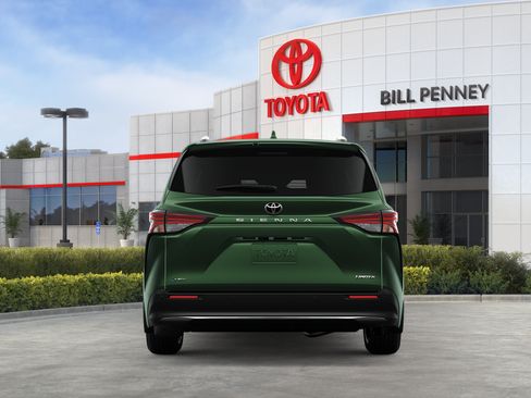 New 2026 Toyota Sienna Limited FWD image 8