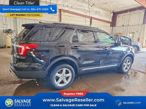 Used 2017 Ford Explorer XLT w/ Equipment Group 201A AWD/4WD image 4
