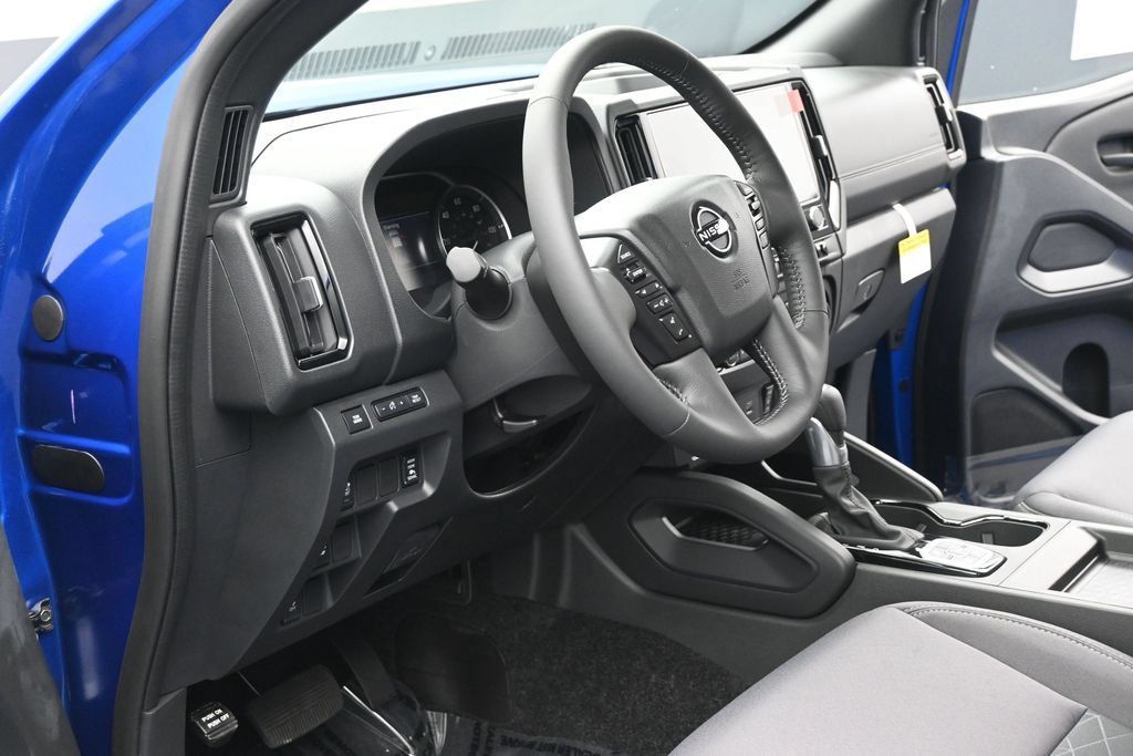 New 2026 Nissan Frontier SV w/ SV Convenience Package AWD/4WD image 7