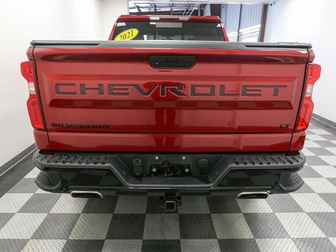 Used 2021 Chevrolet Silverado 1500 LT Trail Boss w/ Convenience Package II AWD/4WD image 12