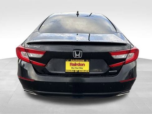 Used 2018 Honda Accord Touring image 9