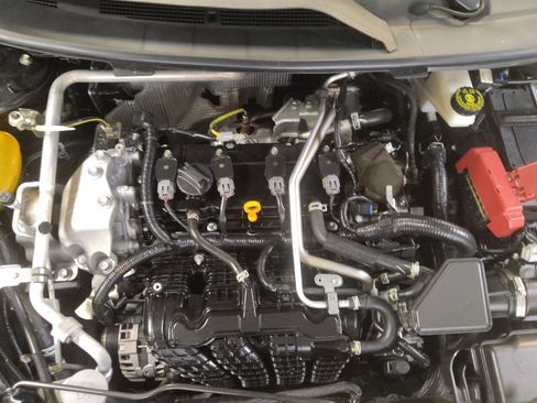 Used 2021 Nissan Rogue S FWD image 30
