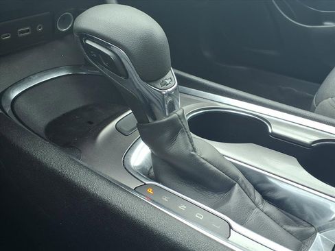 Used 2022 Chevrolet Malibu LT image 8