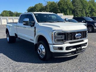 Used 2023 Ford F450 Platinum w/ FX4 Off-Road Package AWD/4WD video 1
