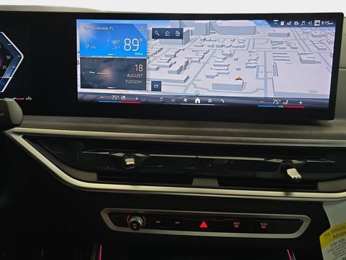 Certified 2025 BMW X5 sDrive40i w/ Executive Package RWD image 23