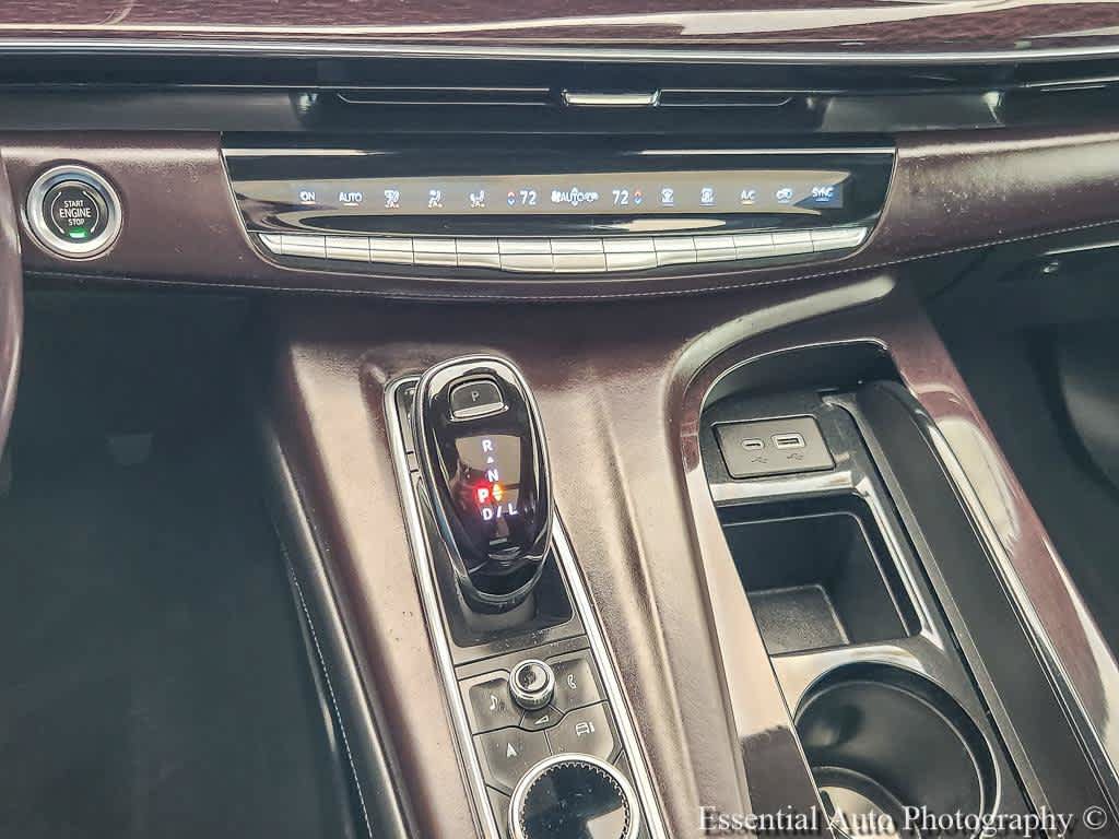 Used 2021 Cadillac Escalade Premium Luxury Platinum w/ LPO, Floor Liner Package AWD/4WD image 21