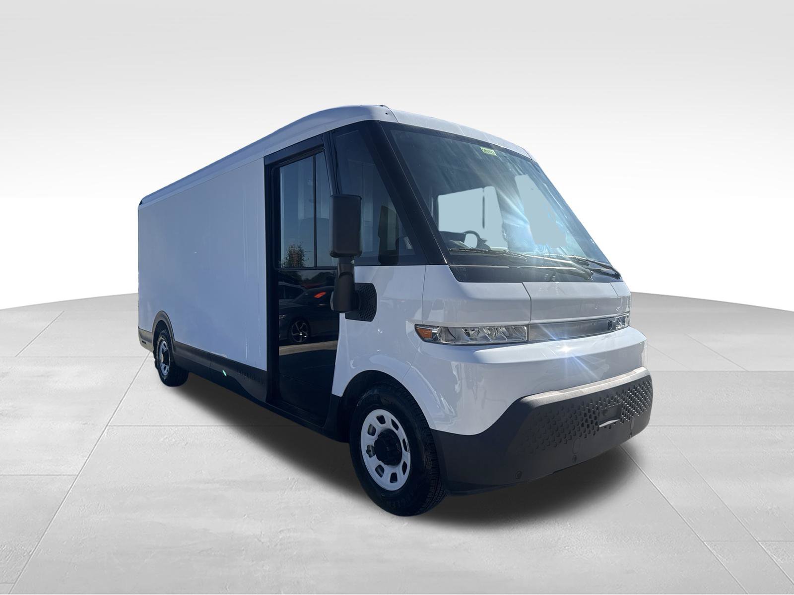 Used 2024 Chevrolet Brightdrop 600 w/ Commercial Equipment Package AWD/4WD image 3