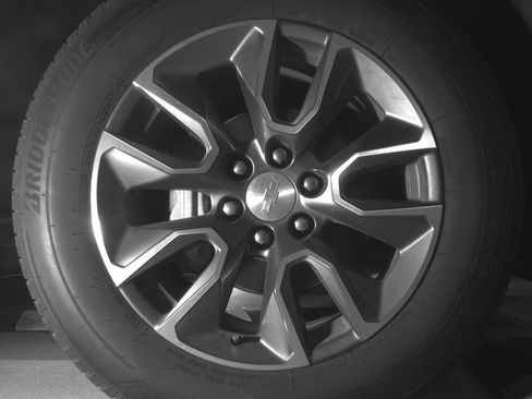 Used 2025 Chevrolet Silverado 1500 LT w/ Texas Edition Plus RWD image 12