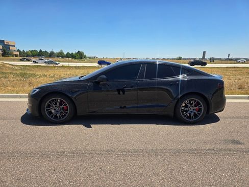 Used 2023 Tesla Model S Plaid AWD/4WD image 2