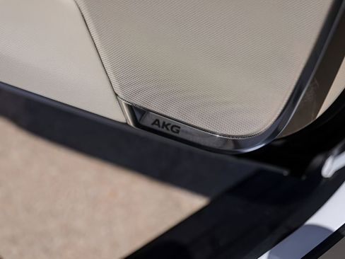 Certified 2026 Cadillac Escalade Platinum Luxury w/ LPO, Floor Liner Package image 21