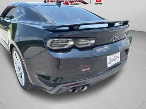 Used 2019 Chevrolet Camaro SS RWD image 29