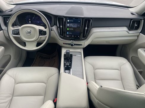 Certified 2023 Volvo XC60 B5 Plus w/ Climate Package image 25