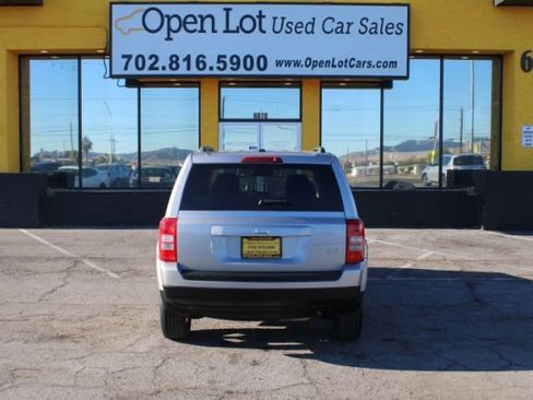 Used 2017 Jeep Patriot Latitude image 6