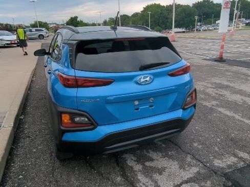 Used 2018 Hyundai Kona SEL AWD/4WD image 3