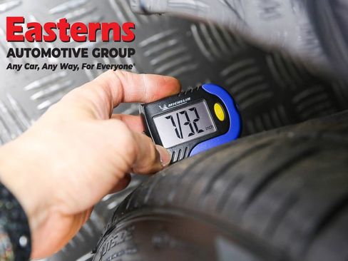 Used 2023 Tesla Model 3 Performance image 25