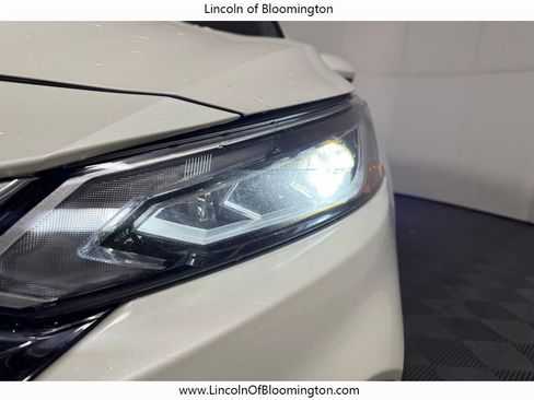 Used 2020 Nissan Altima 2.5 Platinum image 13