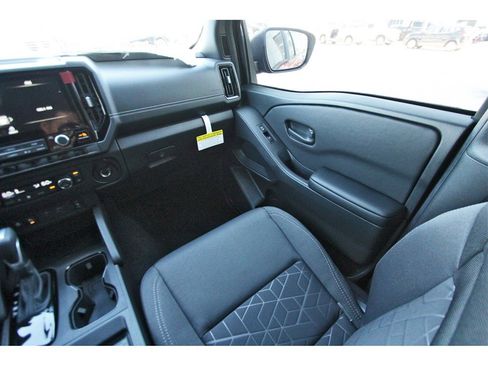 New 2026 Nissan Frontier SV image 8