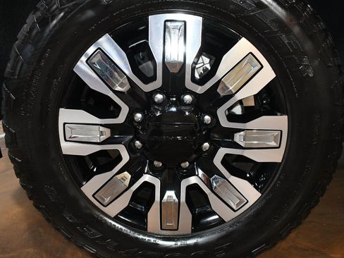 Used 2024 GMC Sierra 2500 Denali w/ Denali Reserve Package AWD/4WD image 65