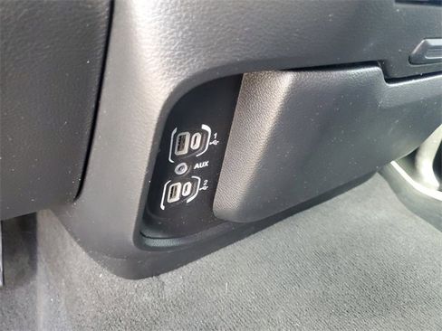 Used 2023 RAM 1500 Big Horn image 24