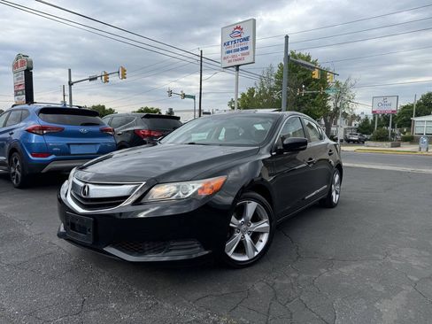 Used 2014 Acura ILX FWD image 2