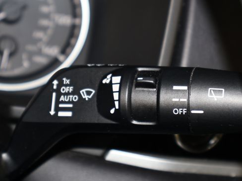 Used 2022 Mitsubishi Outlander SE image 24