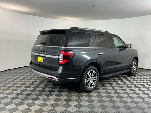 Used 2024 Ford Expedition Limited AWD/4WD image 4