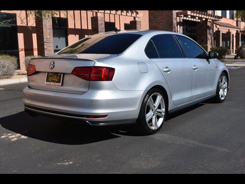 Used 2016 Volkswagen Jetta GLI SEL FWD image 7
