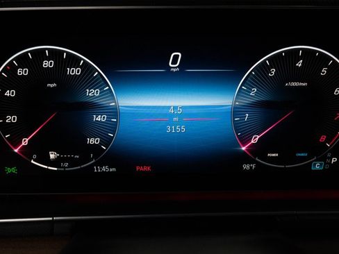 Certified 2026 Mercedes-Benz GLS 450 4MATIC image 32
