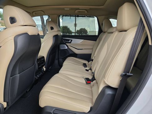 Certified 2026 Acura MDX FWD w/ Technology Package image 14