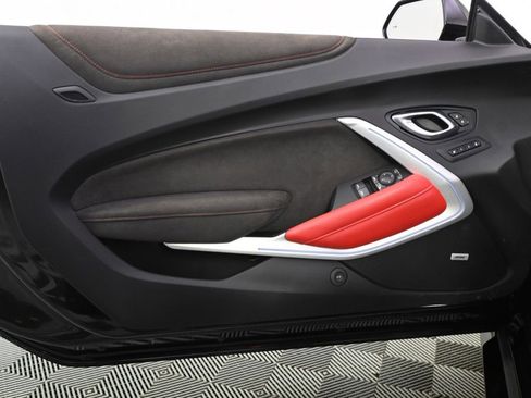 Used 2021 Chevrolet Camaro ZL1 image 28